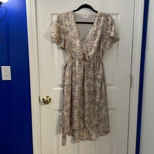 Sienna Sky Small Floral Dress Staining on Inner Liner Multicolor Cream Tie